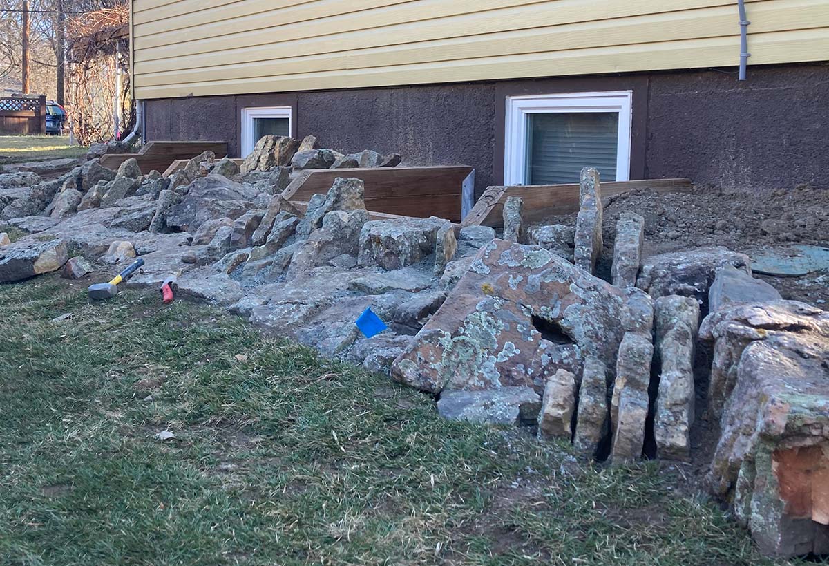 Crevice Gardens Fall