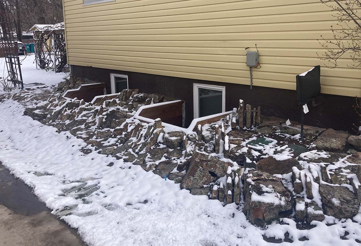 Crevice Garden Winter